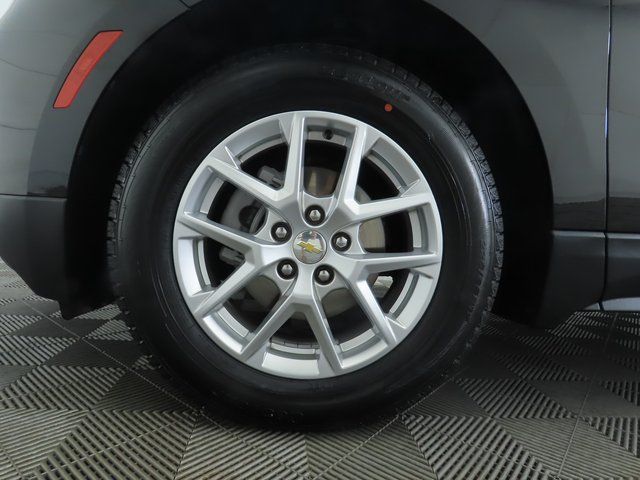 Thumbnail: 2022 Chevrolet Equinox - 30