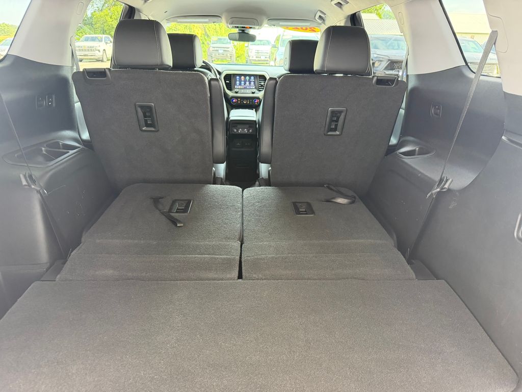Used 2021 GMC Acadia SUV