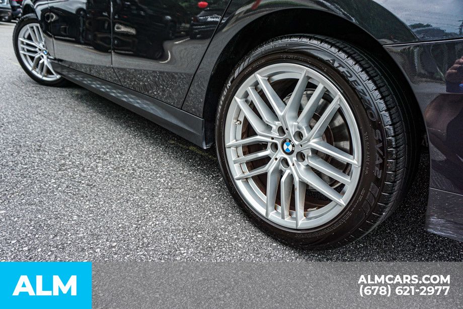 Used 2025 Gray BMW 530i image 16