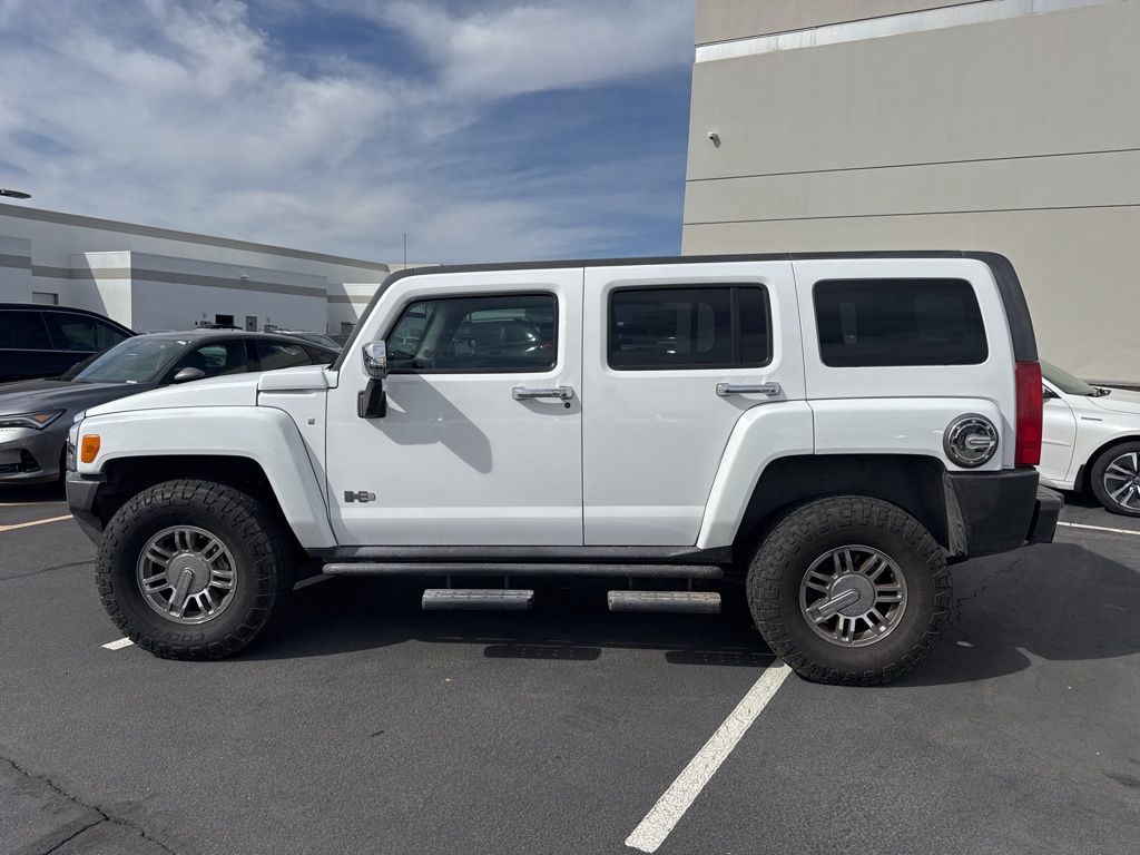 Thumbnail: 2008 Hummer H3 - 7