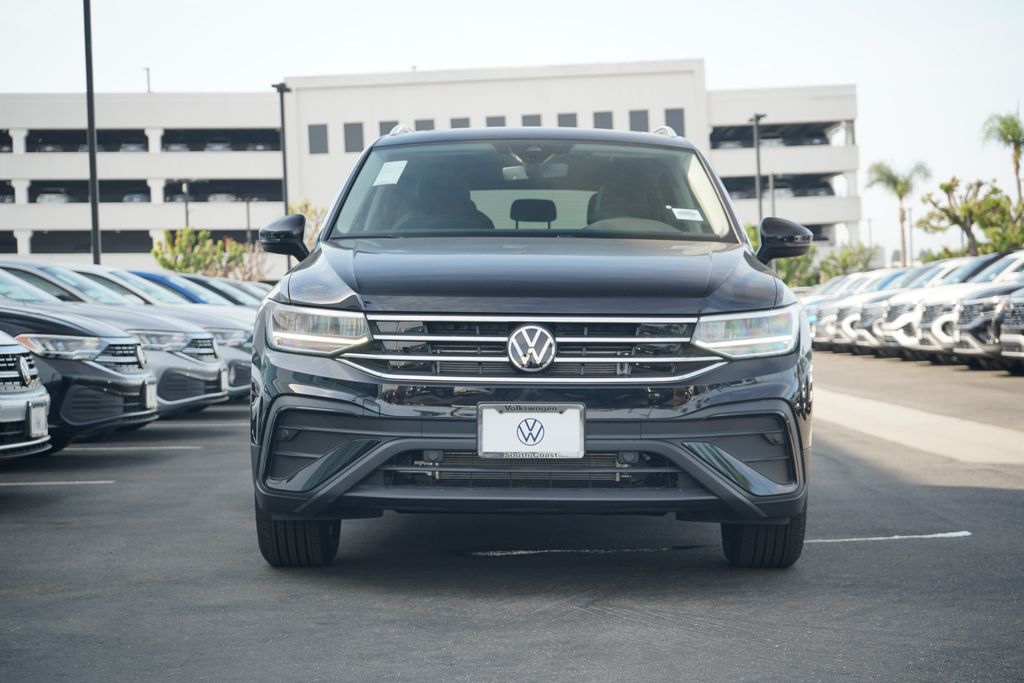 2024 Volkswagen Tiguan 2.0T SE 5