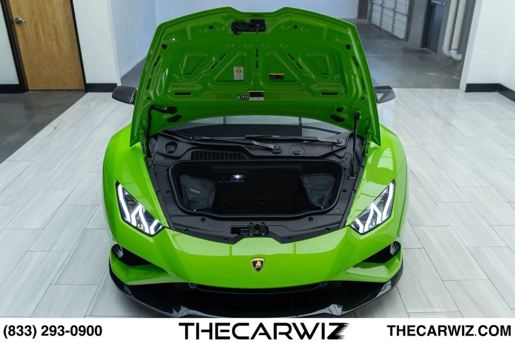 2021 Lamborghini Huracan EVO