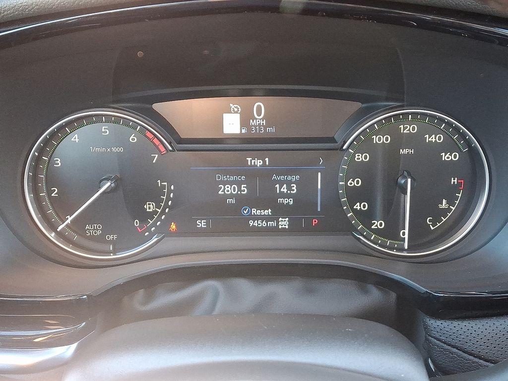 Thumbnail: 2024 Cadillac XT5 - 21