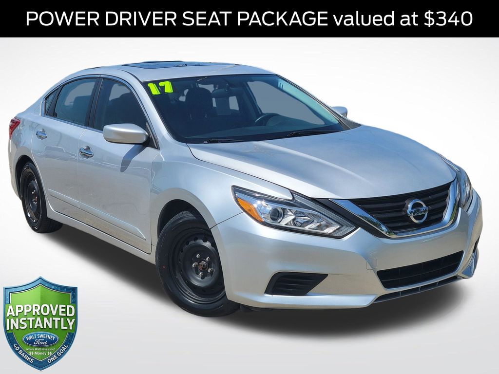 Brilliant Silver 2017 Nissan Altima Sedan Front-Wheel Drive Continuously Variable Transmission