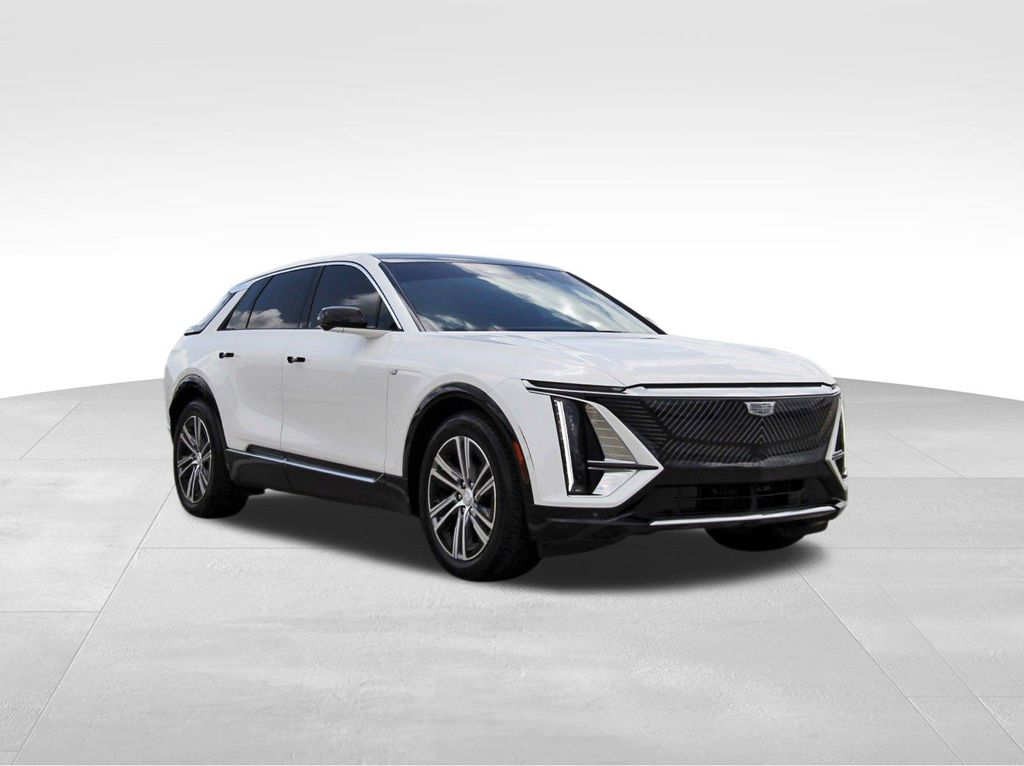 Crystal White 2025 Cadillac LYRIQ SUV / Crossover Rear-Wheel Drive 1-Speed Automatic