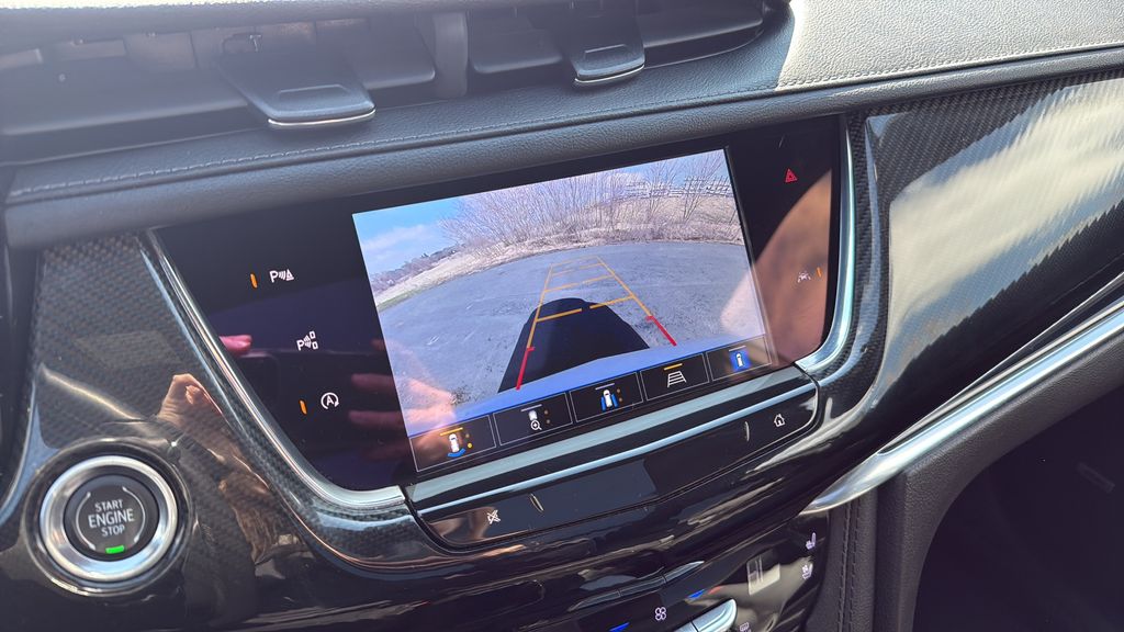 2024 Cadillac XT6