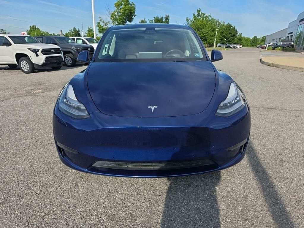 Used 2022 Tesla Model Y Long Range with VIN 7SAYGDEE8NF460187 for sale in Carnot-Moon, PA