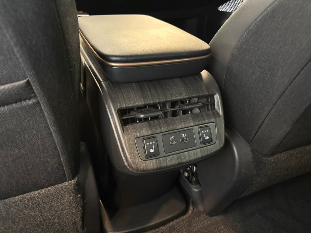 2024 Nissan Ariya ENGAGE