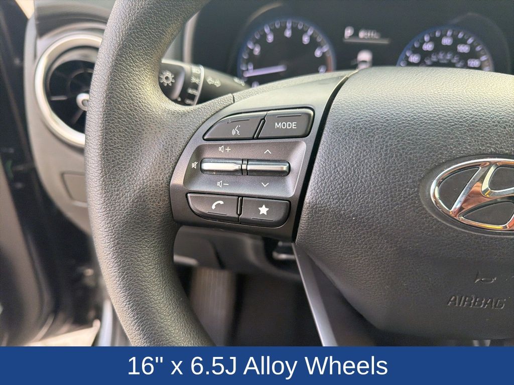 2023 Hyundai Kona SE