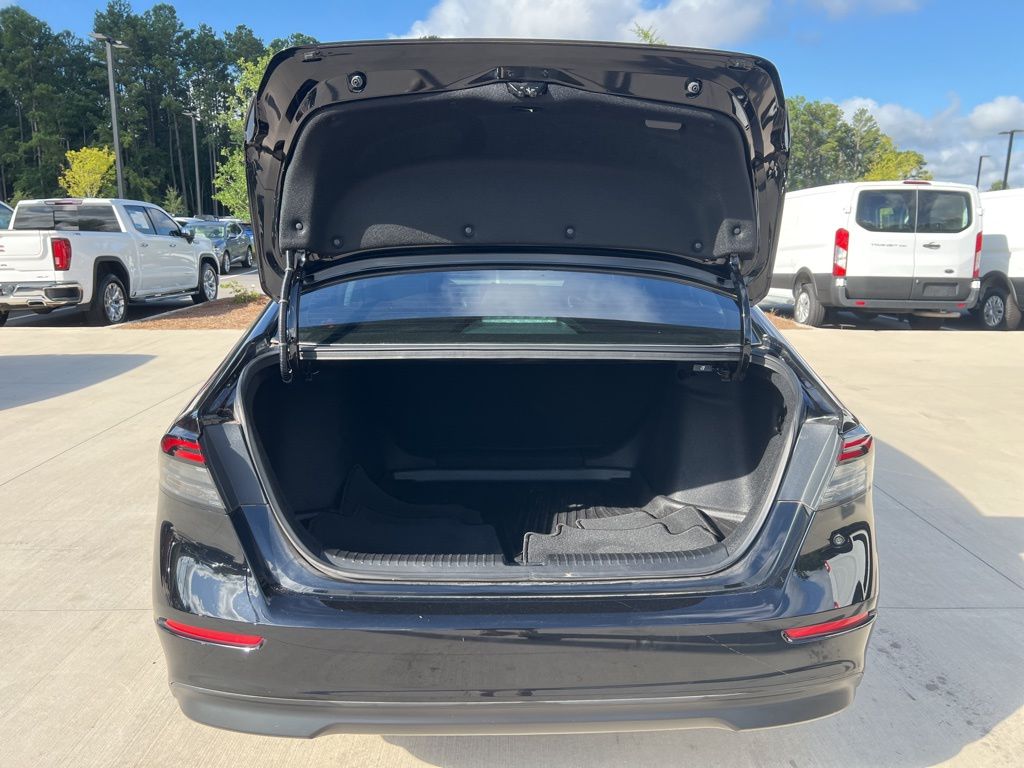 2023 Honda Accord Sedan LX FWD Sedan