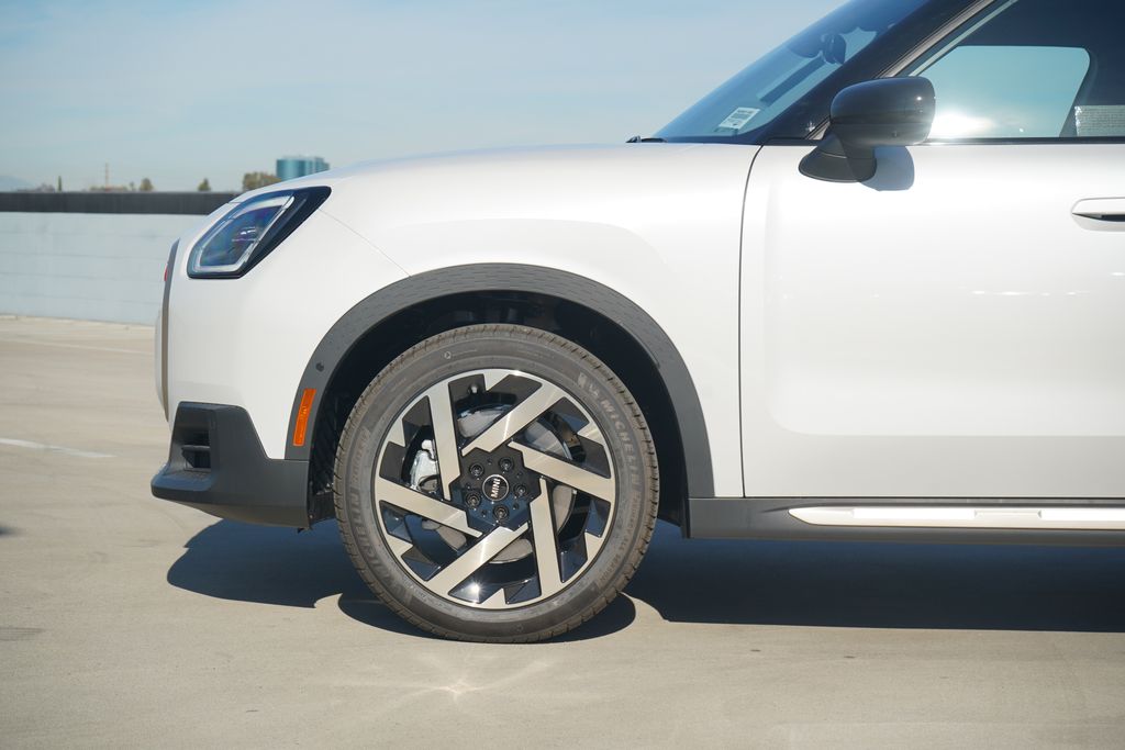 Thumbnail: 2026 MINI Cooper Countryman - 2