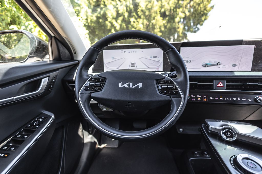 2024 Kia EV6 Light thumbnail 24