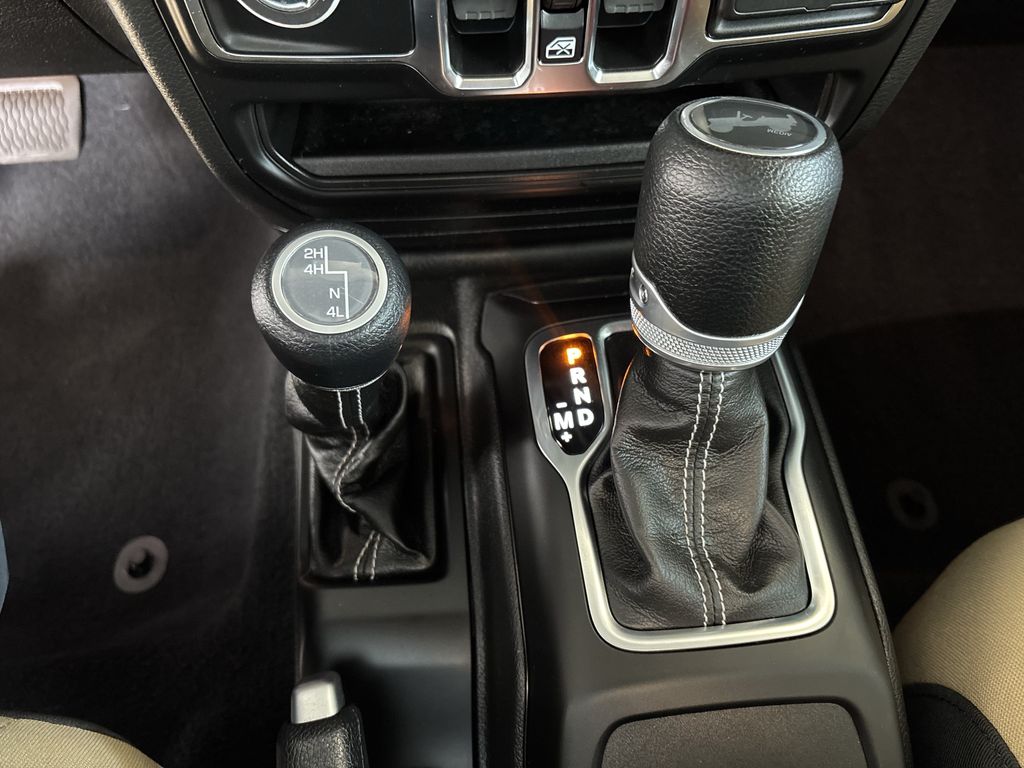 Used 2023 Jeep Wrangler SUV