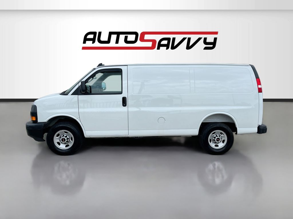 Used 2025 White GMC Work Van image 4