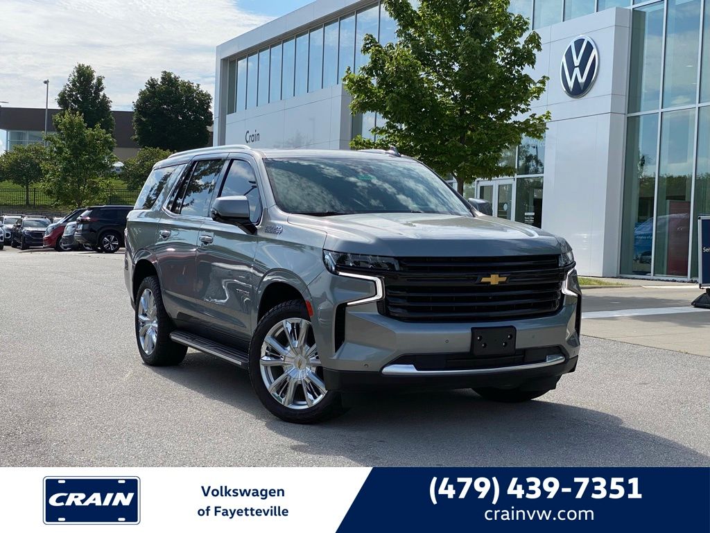 Sterling Gray Metallic 2023 Chevrolet Tahoe High Country 4WD SUV / Crossover Four-Wheel Drive