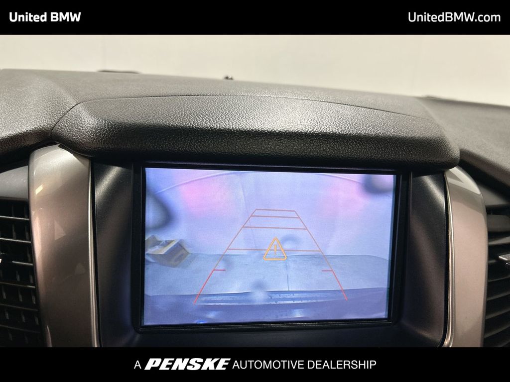 Thumbnail: 2018 Chevrolet Tahoe - 17