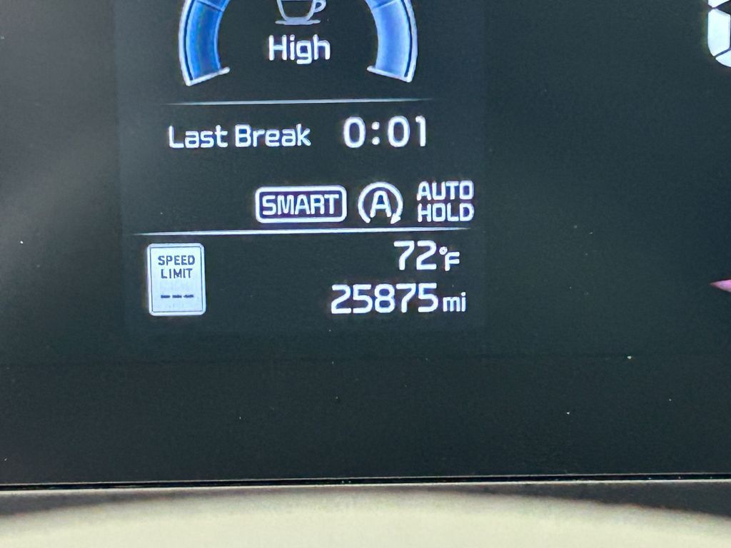 Used 2024 Fusion Black Kia LX image 26