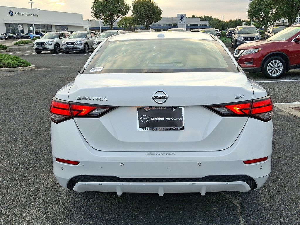 Thumbnail: 2020 Nissan Sentra - 5