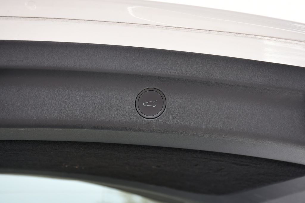 Thumbnail: 2023 Tesla Model Y - 23