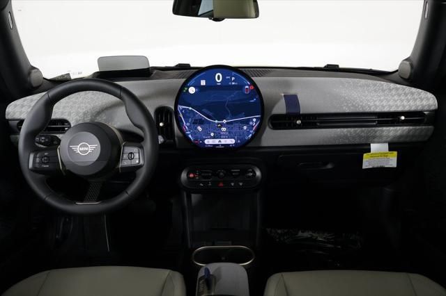 Thumbnail: 2026 MINI Cooper - 4