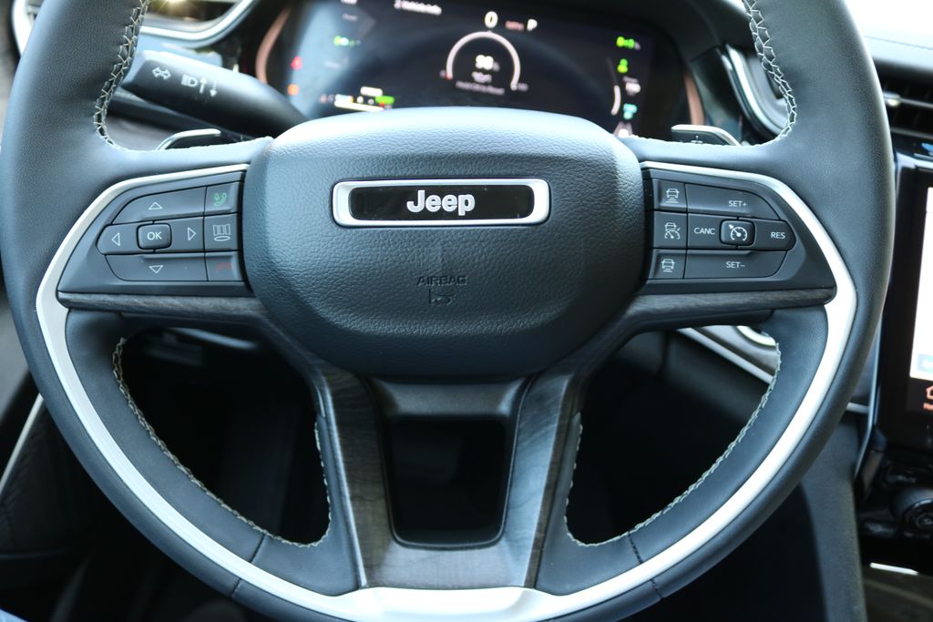 Used Car 2022 Jeep Grand Cherokee  4xe For Sale Under $30,000 In Austin, Texas