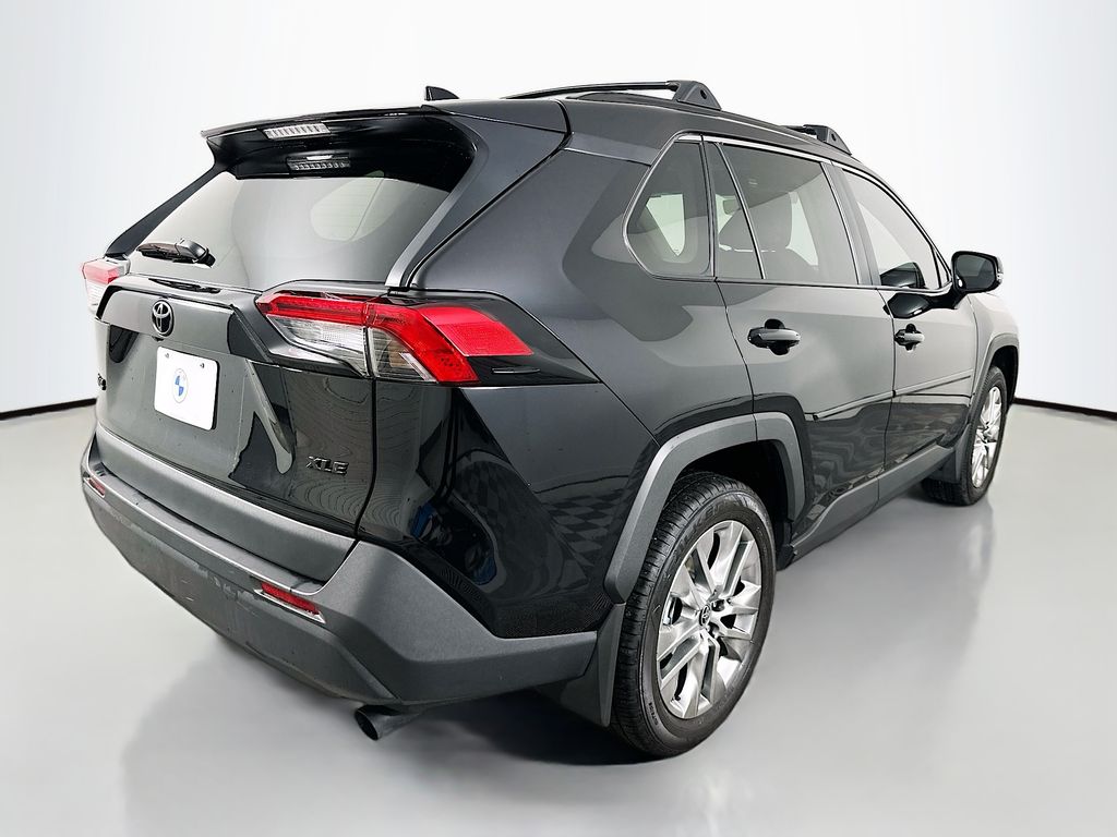 Thumbnail: 2025 Toyota RAV4 - 5