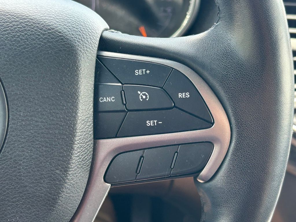 Used 2021 Jeep Grand Cherokee SUV