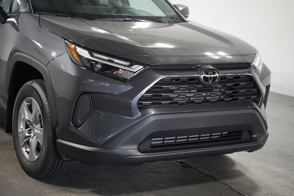 Thumbnail: 2025 Toyota RAV4 - 4