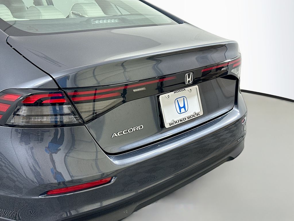 2025 Honda Accord SE 21