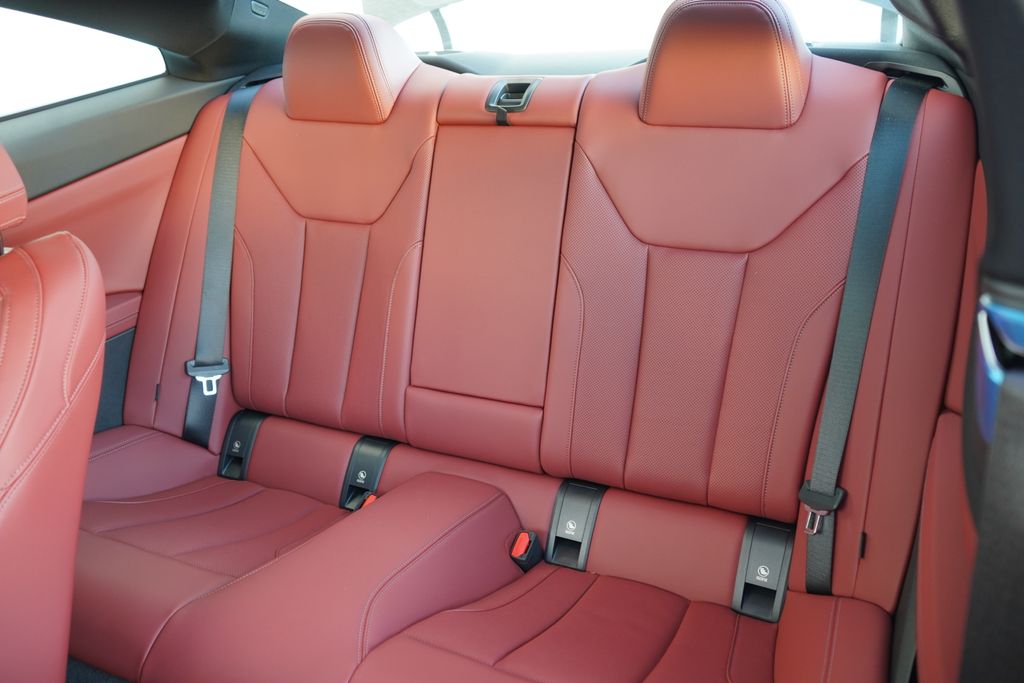 Thumbnail: 2026 BMW 4 Series - 19