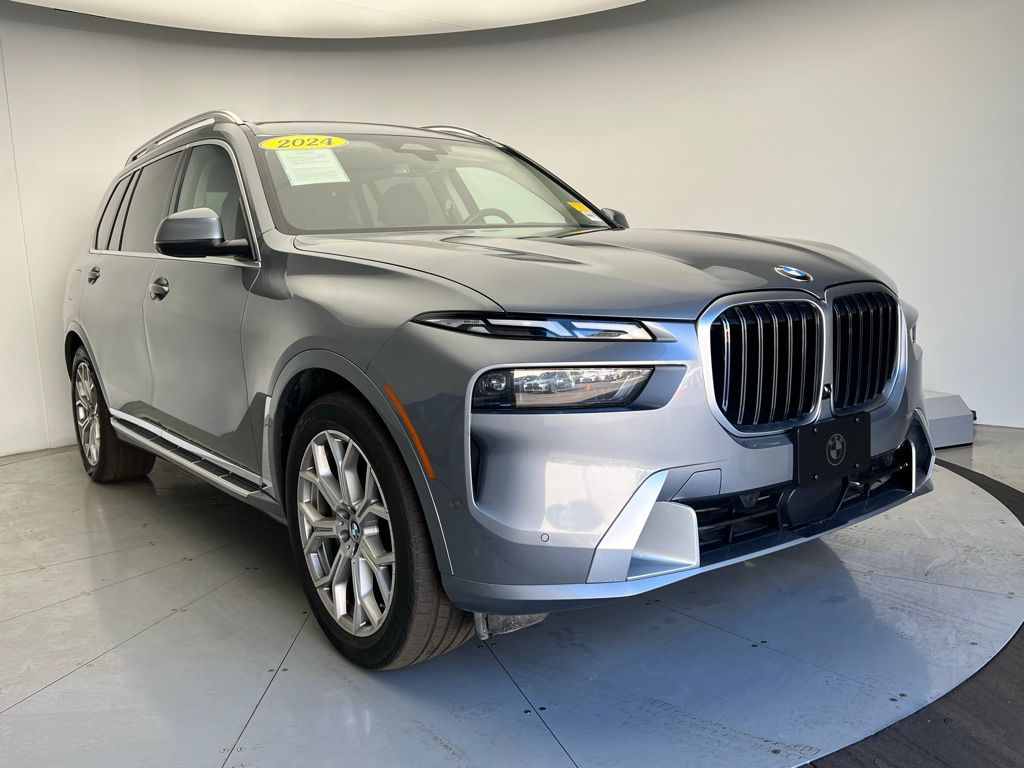 Thumbnail: 2024 BMW X7 - 2