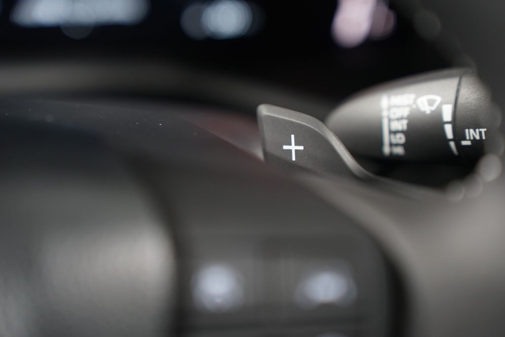 Thumbnail: 2025 Toyota Camry - 15
