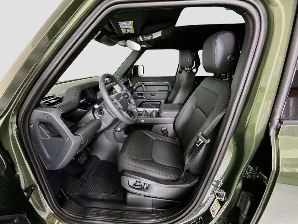 Thumbnail: 2026 Land Rover Defender - 19