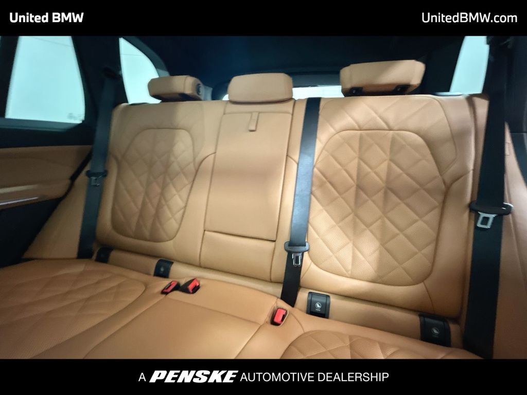 Thumbnail: 2026 BMW X5 - 21