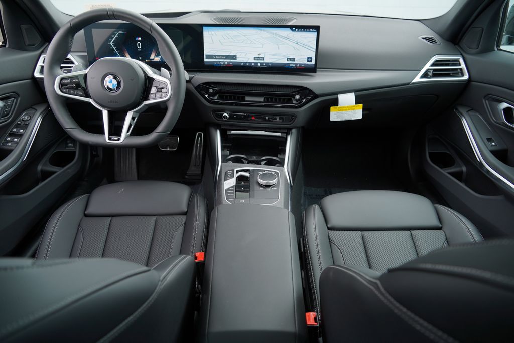 Thumbnail: 2026 BMW 3 Series - 13