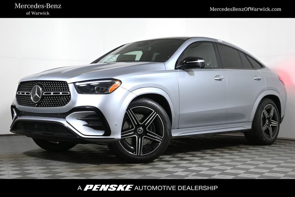 2025 Mercedes-Benz GLE 450 Hero Image