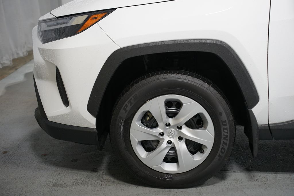 Thumbnail: 2025 Toyota RAV4 - 5