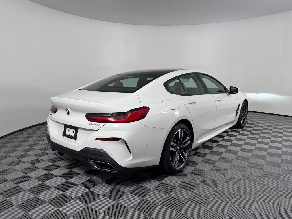 2023 BMW 8 Series  5
