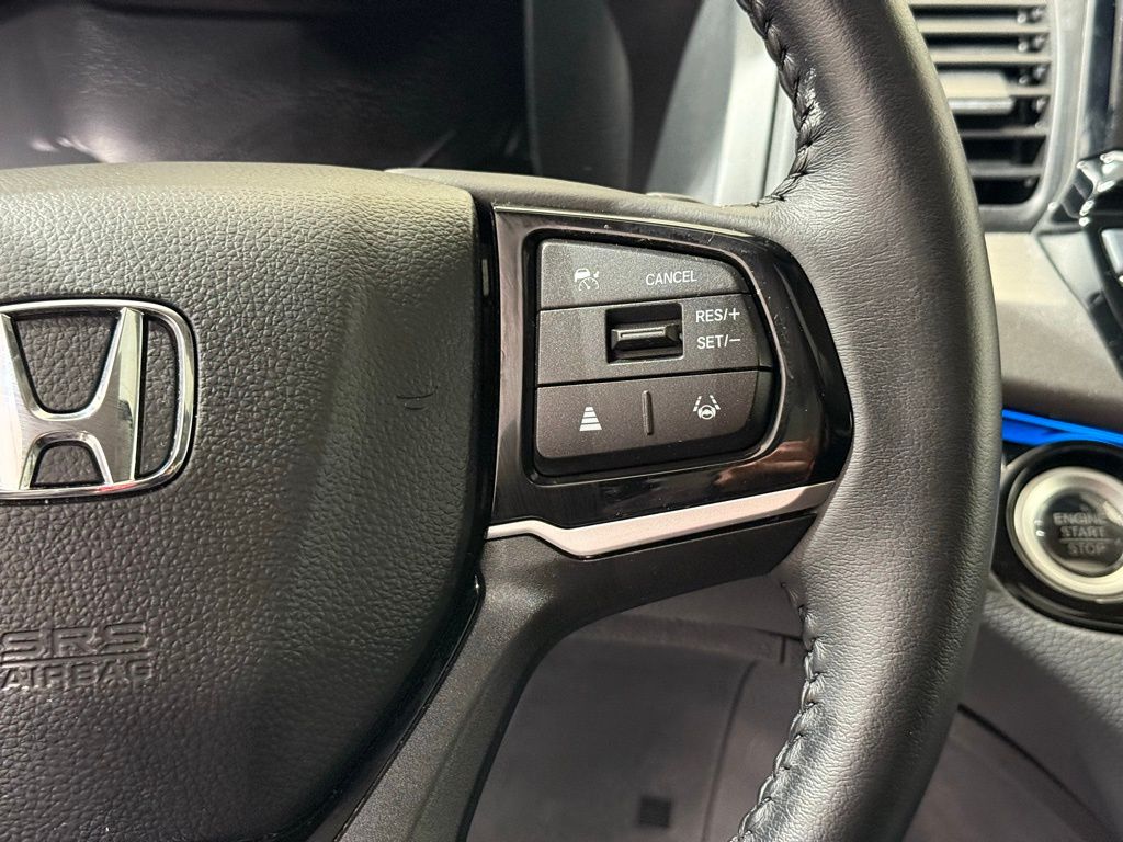 Thumbnail: 2025 Honda Odyssey - 27