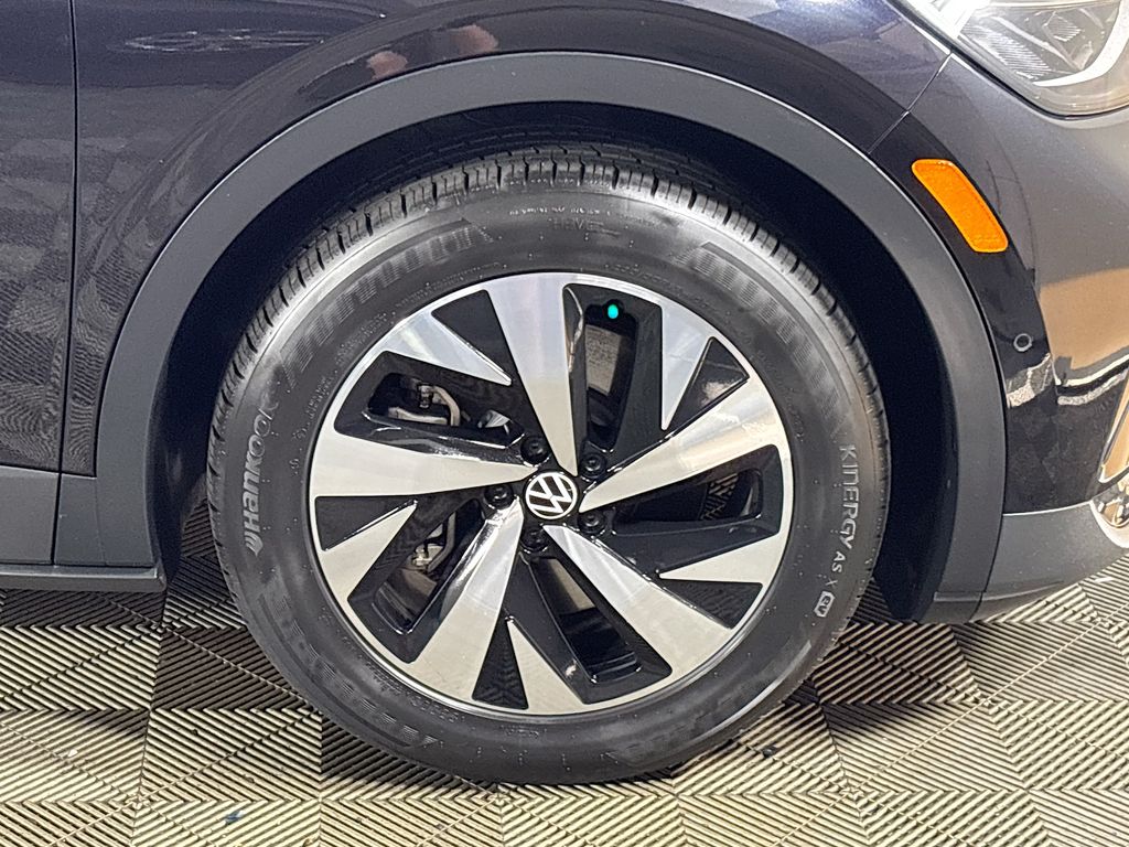 2024 Volkswagen ID.4 Standard