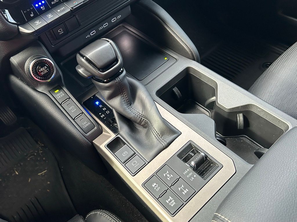 Thumbnail: 2025 Toyota Land Cruiser - 27