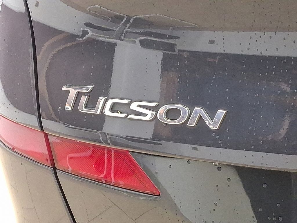 Thumbnail: 2021 Hyundai Tucson - 30
