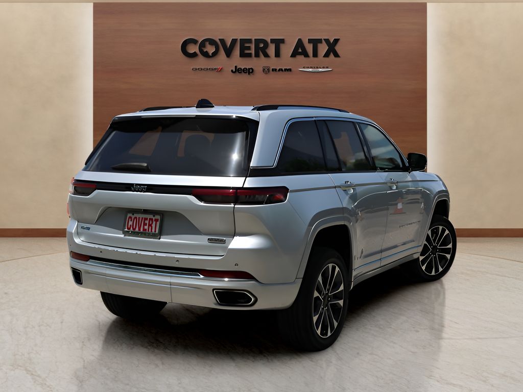 Used 2023 Silver Jeep Overland 4xe image 5