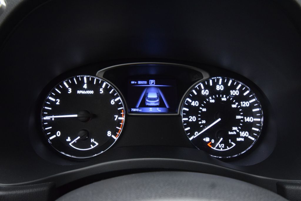 used 2020 Nissan Pathfinder car, priced at $18,095