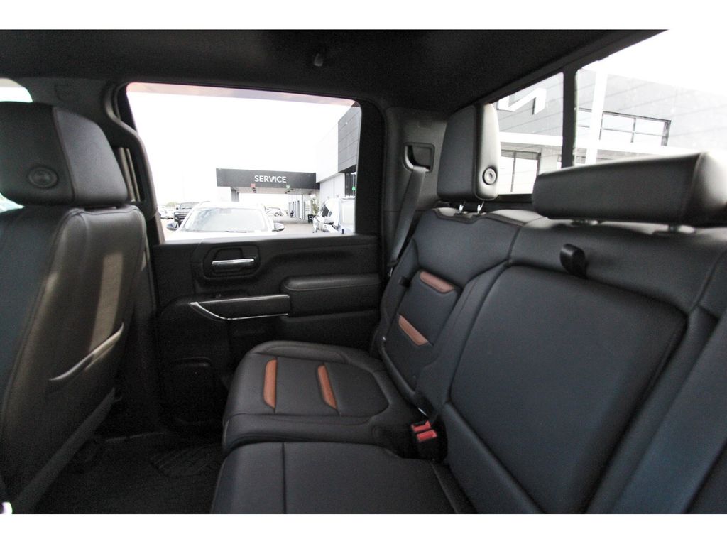 2021 GMC Sierra 2500HD AT4 White at River Oaks CDJR