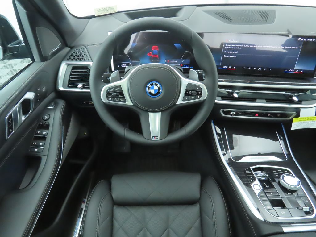 Thumbnail: 2026 BMW X5 - 10