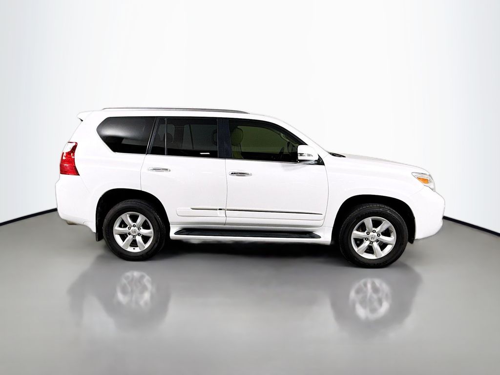 Thumbnail: 2013 Lexus GX - 4