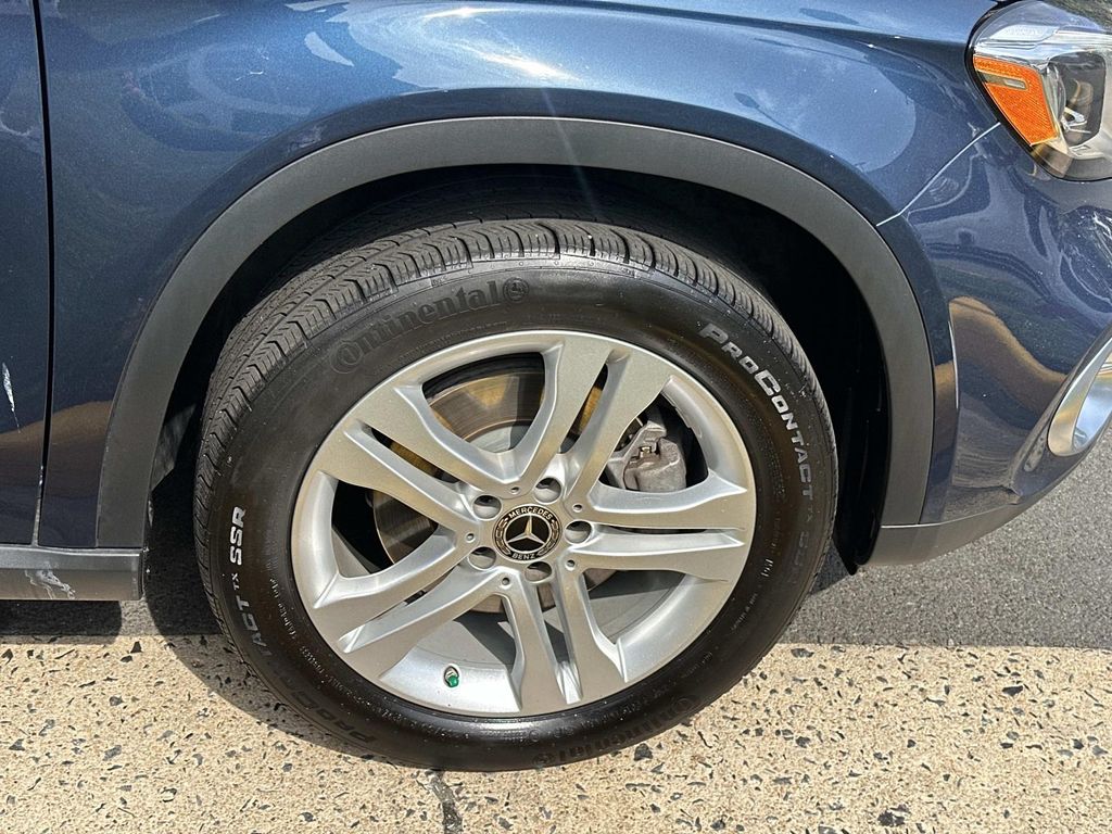 Thumbnail: 2020 Mercedes-Benz GLA - 17