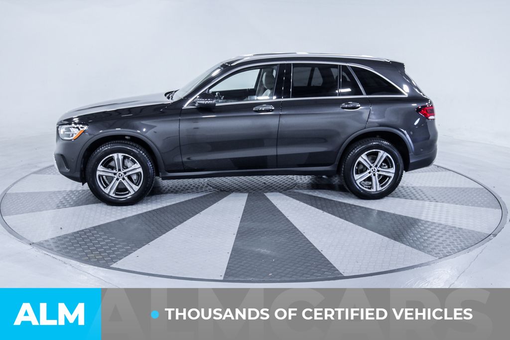 Used 2022 Gray Mercedes-Benz GLC 300 image 4