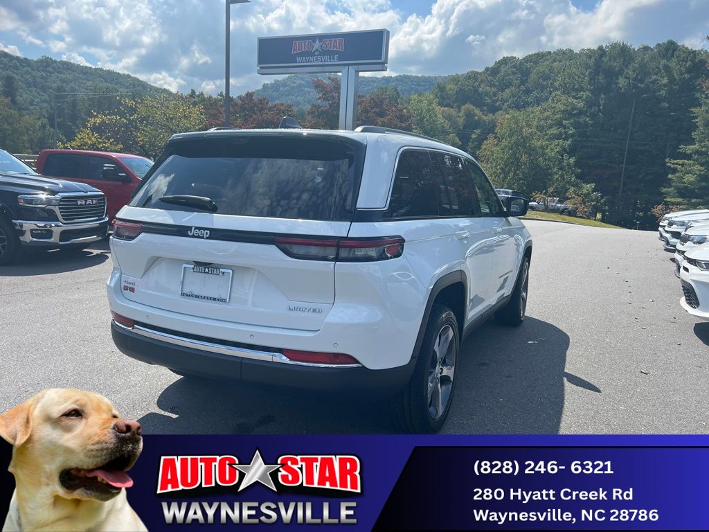 new 2025 Jeep Grand Cherokee car, priced at $47,990